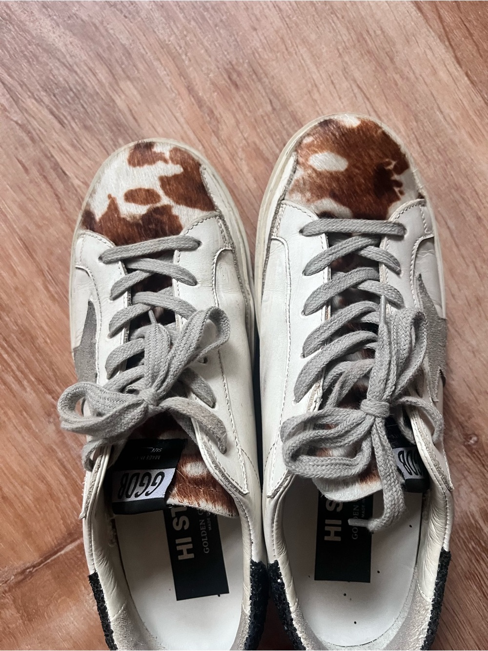 Golden Goose sneakers in Cream and Brown Cowprint